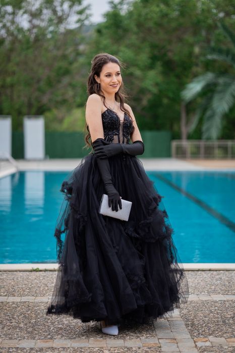 Черна бална рокля размер S