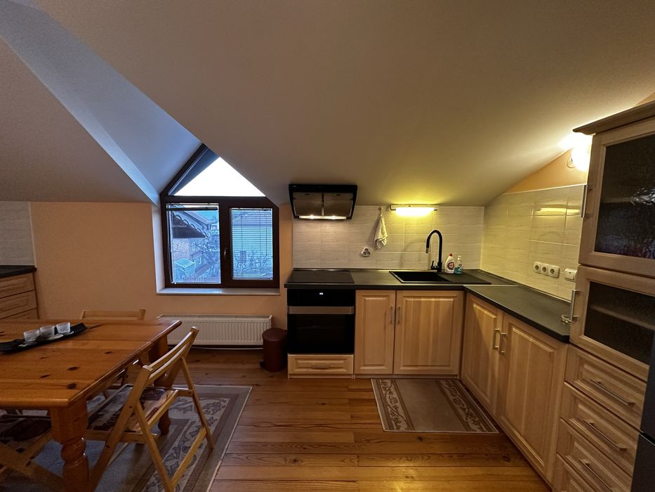 Дава се под наем Многостаен апартамент в с. Баня, Област Благоевград - 100 кв.м за 433.5 € - Снимка #3