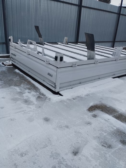 Бортовая платформа , борт-кузов