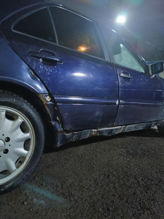 Mersedes-Benz C200 W202 объем 2, РАССРОЧКА. ПВ 300.000Тг