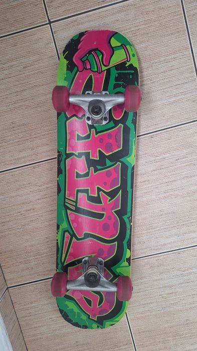 Vand Placa skateboard