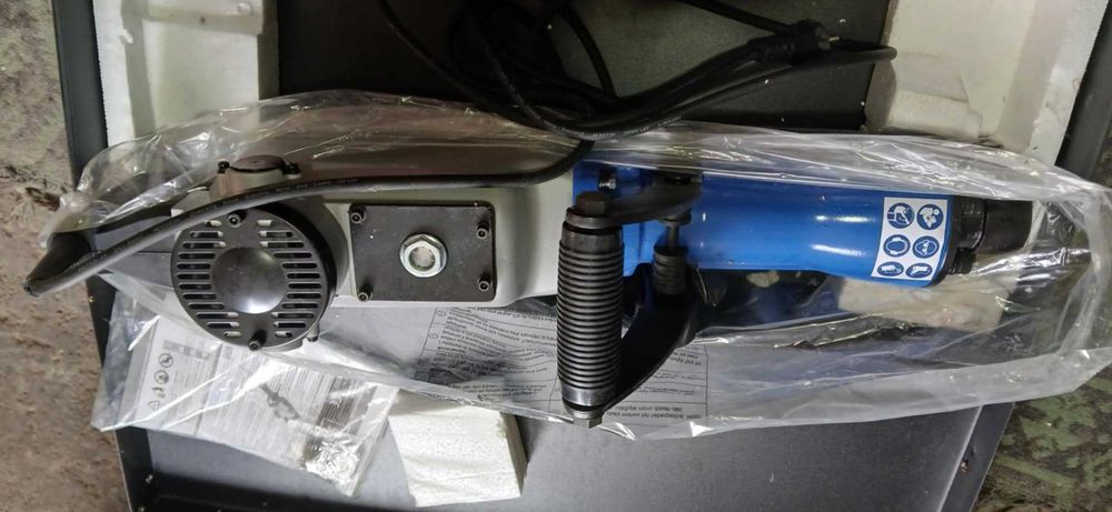 Къртач чисто нов