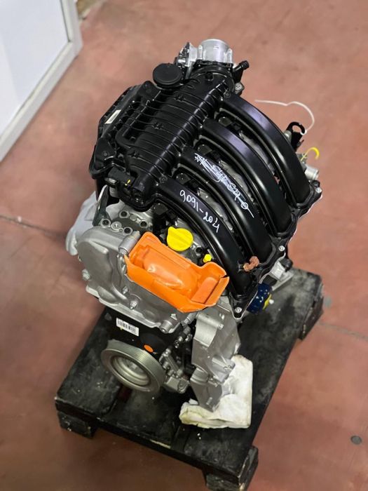Renault Duster   Nissan Terrano