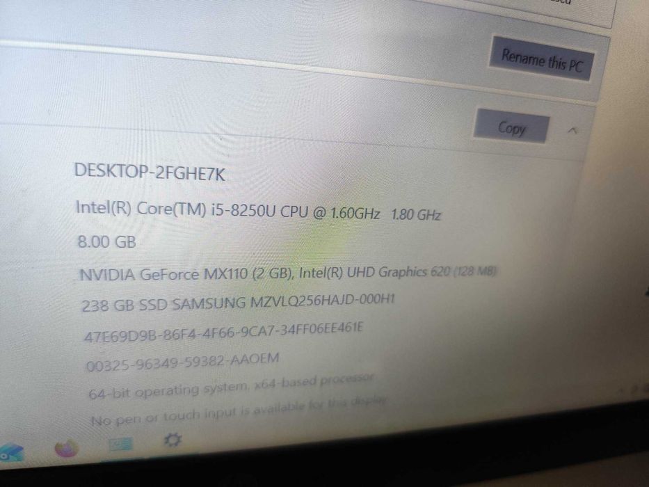 Laptop HP2FGHE7K, I5, gen8, 8Gb DDR4, 240Gb Hdd, pv dedic., garantie!