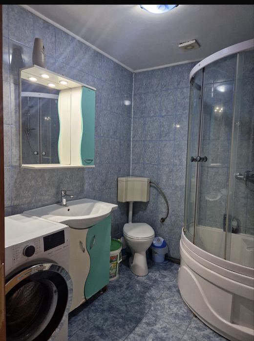 Persoana fizica vand apartament 3 camere