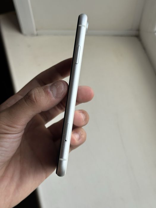 iPhone XR 128gb идеал
