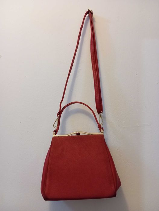 Сумочка женская симпатичная