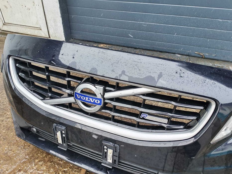 Bara fata spoiler OEM Rdesing VOLVO S60 V60 2010 - 2013 negru 452 - 46