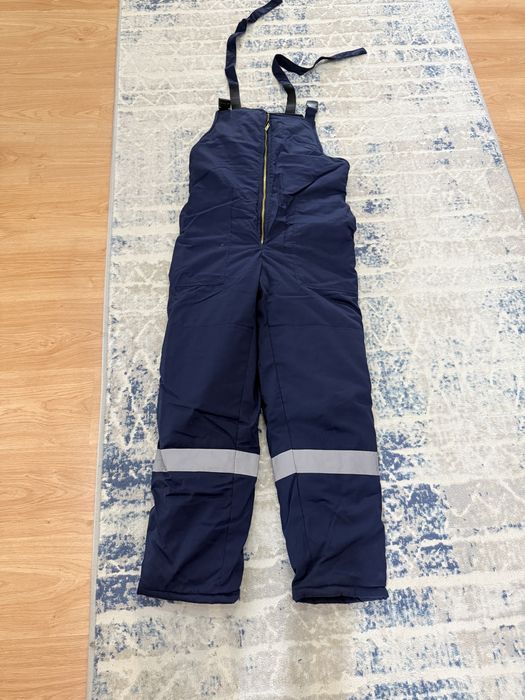 Тшо куртка,комбез