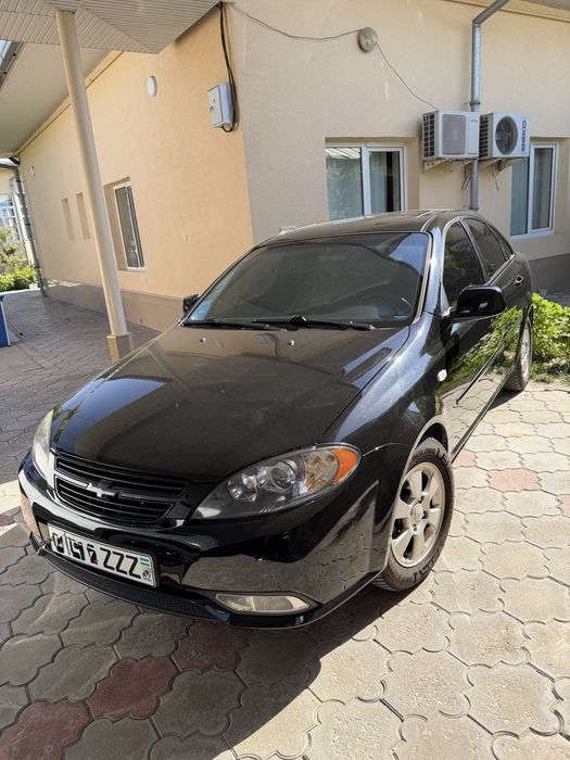 Продам чёрнью Жентру автомат 2018