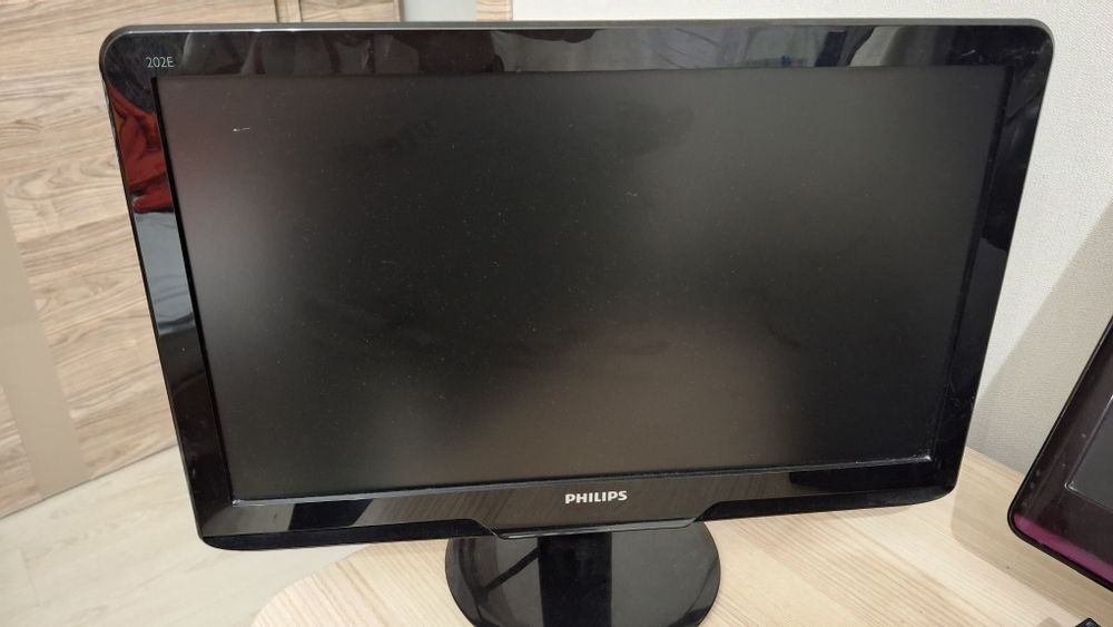 Монитор Philips 202E