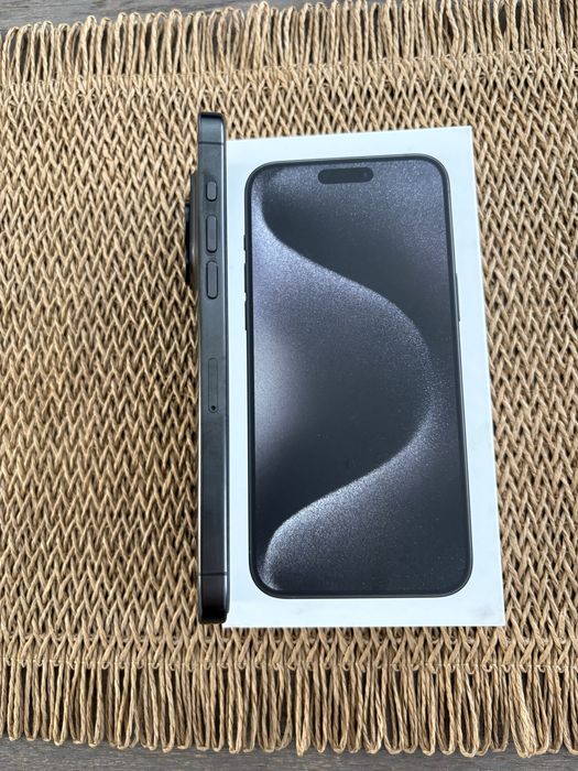 iPhone 15 Pro Max Black Titanium, 256 GB, Ca nou