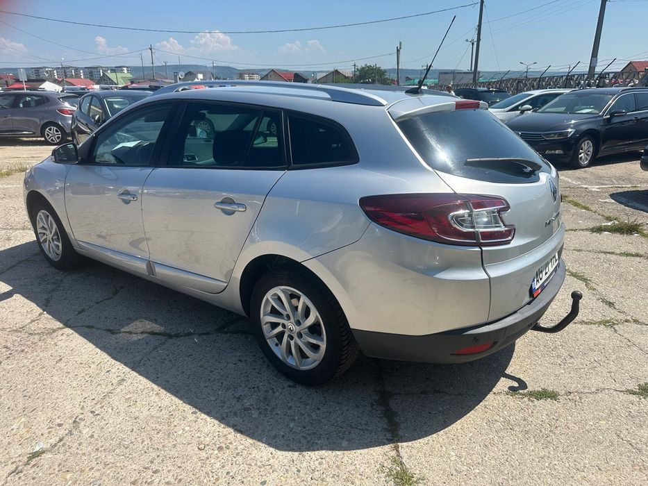 Vând Renault Megane 3