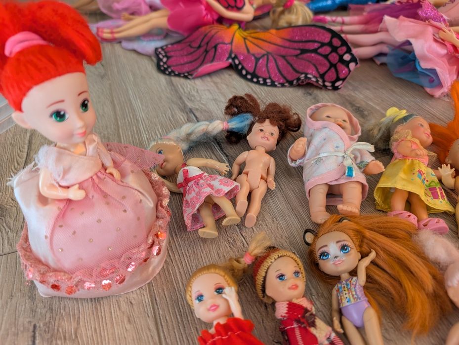 Голям лот оригинални кукли Барби Mattel