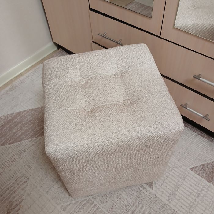 Пуфики всего по 10000