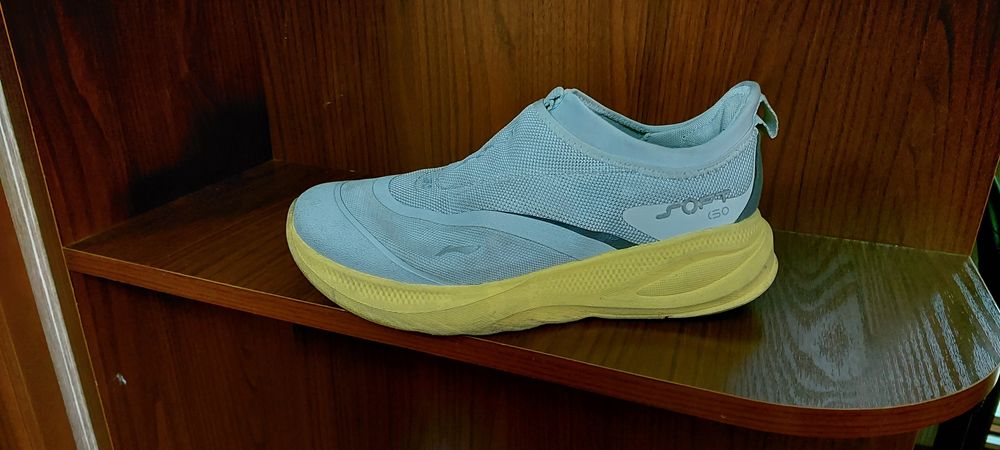 Li ning кроссовки мужские 150 000