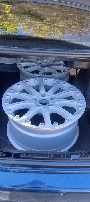 Jante bmw r 18 echipate