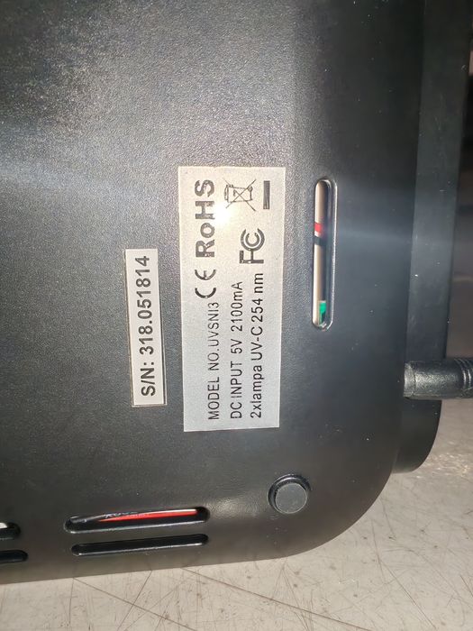 Aparat de sterilizare cu lumina ultravioleta