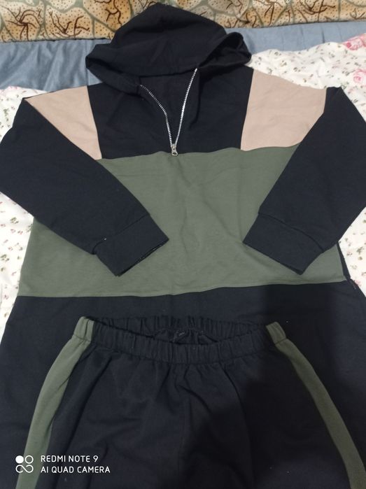 Женская спортивка