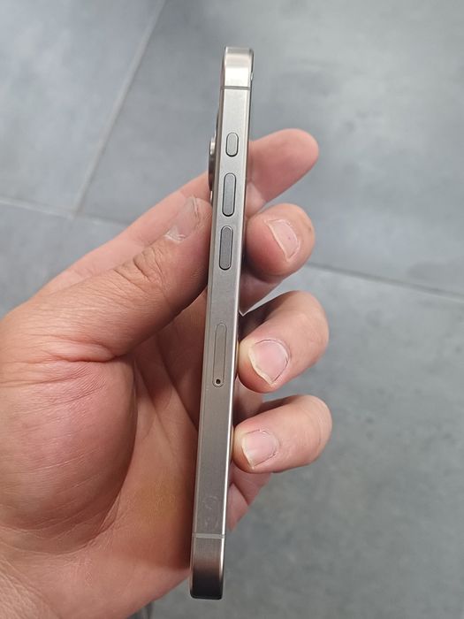 Iphone 15 pro 128g