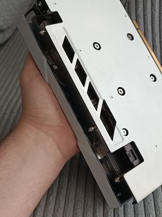 Powercolor Hellhound AMD Radeon RX 6600 XT