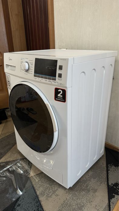 Стеральная машина Midea