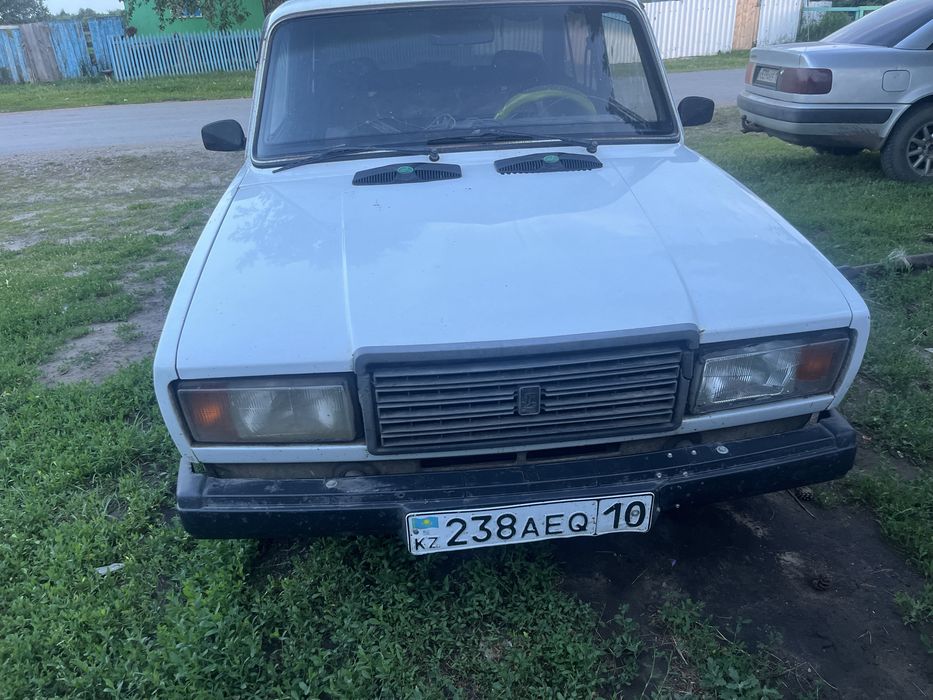 Продам ваз 2107в хоршом састаянее