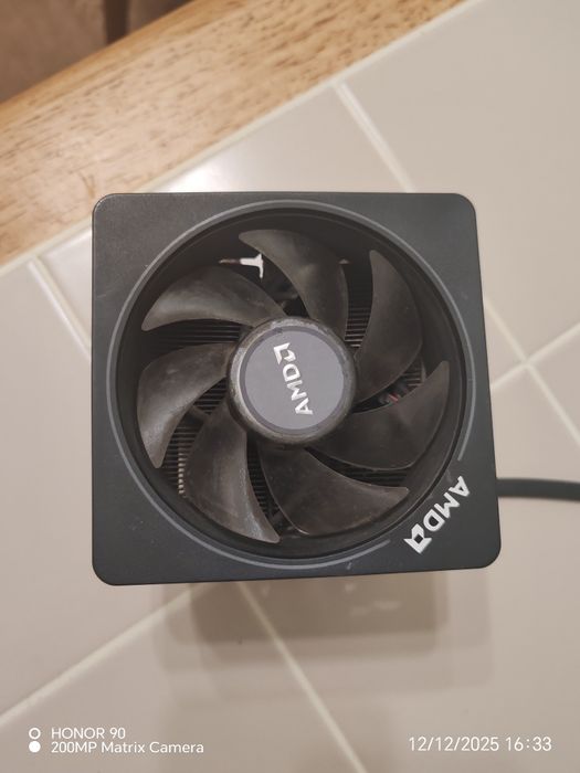 Процессор AMD 7 2700X + охлаждение