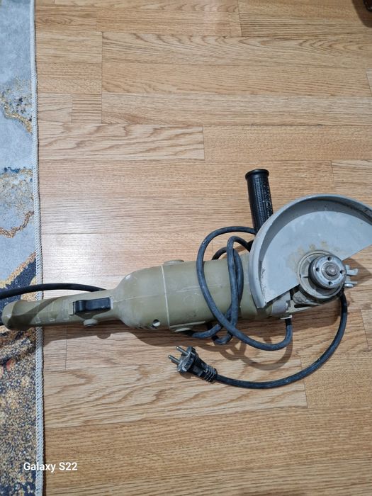 Продаётся болгарка