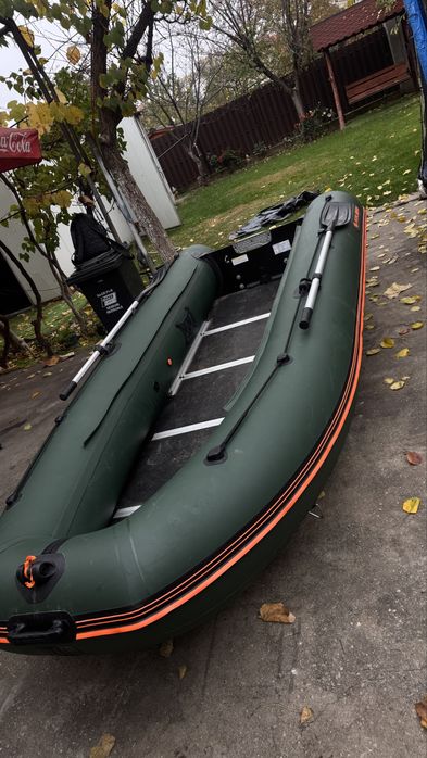 Vand barca kolibrii dsl 360 aproape noua 2025 +++