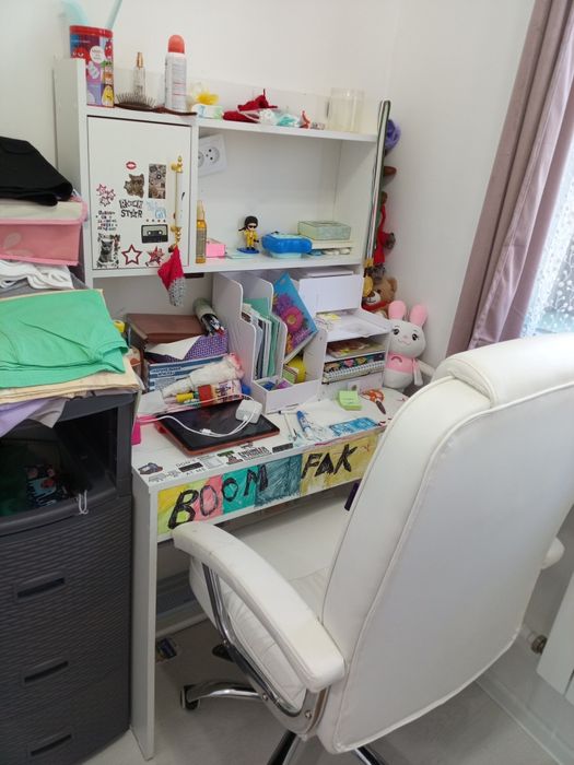 Продаётся детская парта