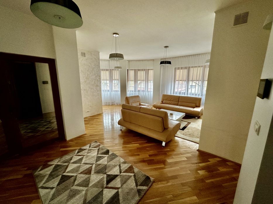 De vanzare apartament ultra modern