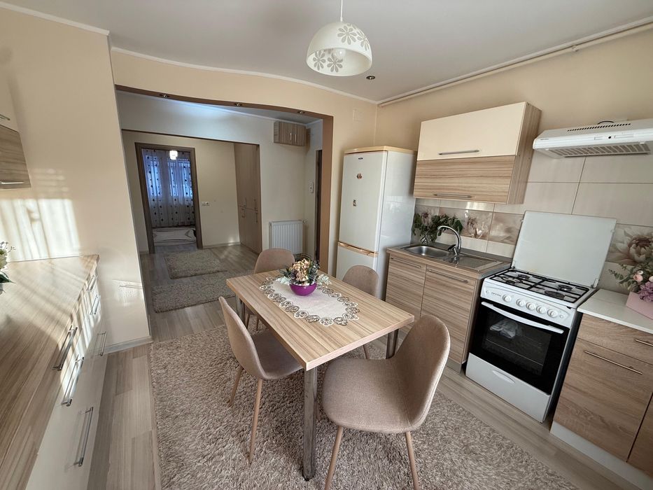 Apartament 3 camere, 77 m2, complet mobilat si utilat