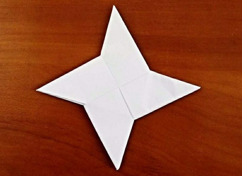 Shuriken Origami Din Hârtie