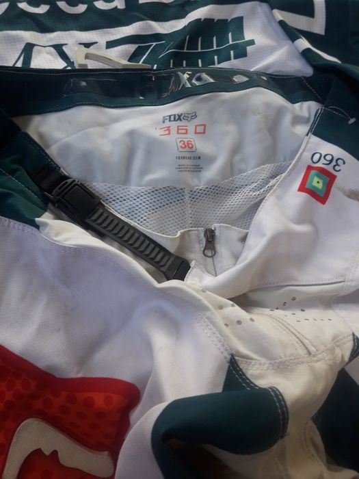 Мотокостюм продам