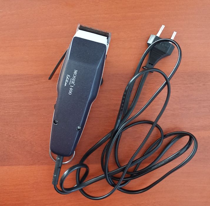 Машинка для стрижки волос Mozer 1400.