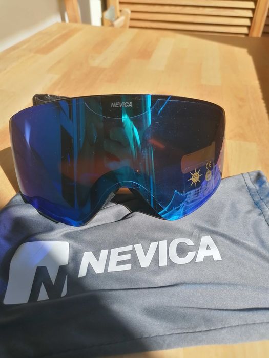 Ochelari schi snowboard Nevica  noi, anti-fog, protecție UV 400, model OTG compatibili cu ochelari de vedere, pouch inclus