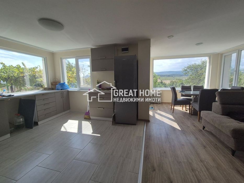 Продава се Къща в с. Певец, Област Търговище - 1600 кв.м за 63 €/кв.м - Снимка #4