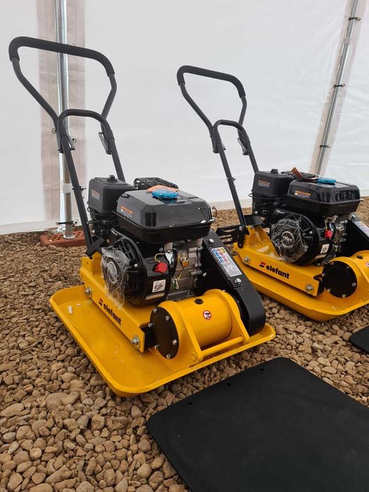 LIVRARE GRATUITA Placa vibranta compactoare 86kg , covor cauciuc bonus