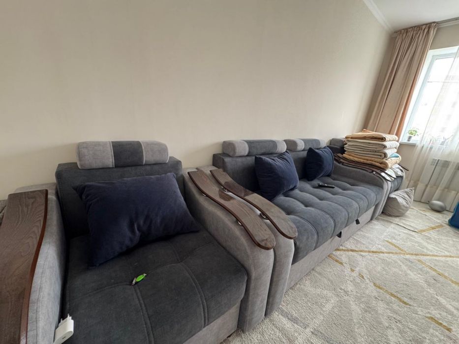 Диван для гостиной