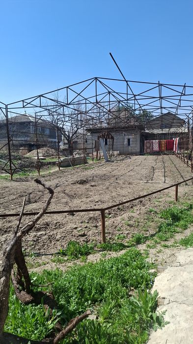 Теплица уличная..
