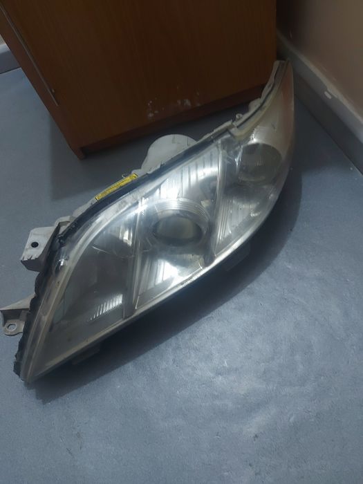 Фара тайота камри 40