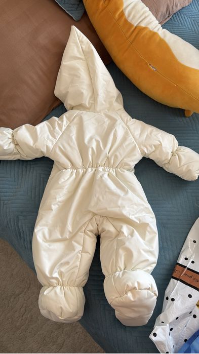 Зимний детский комбинезон