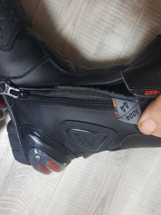 Мото ботинки продам