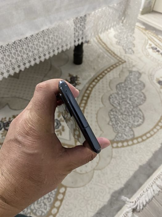 Самсунг С10 лайт.