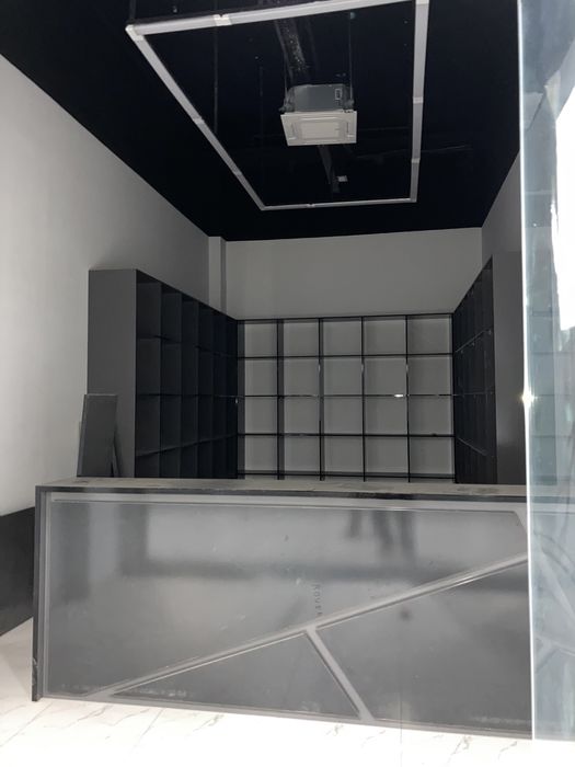 Аренда магазина Крытый рынок 1 этаж A блок. 32 кВ