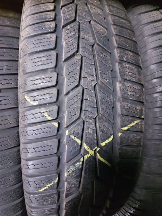 Гуми зимни 205/60R16 Semperit