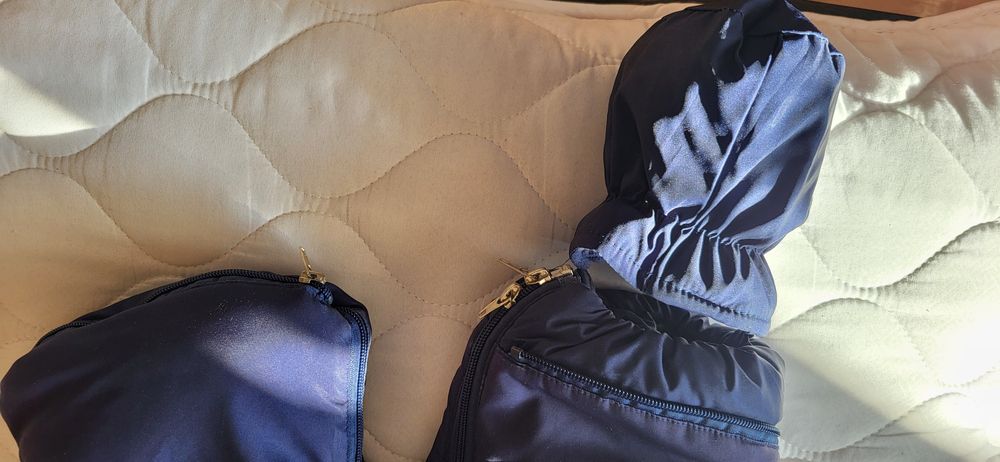 Продам комбинезон детский зимний на девочку