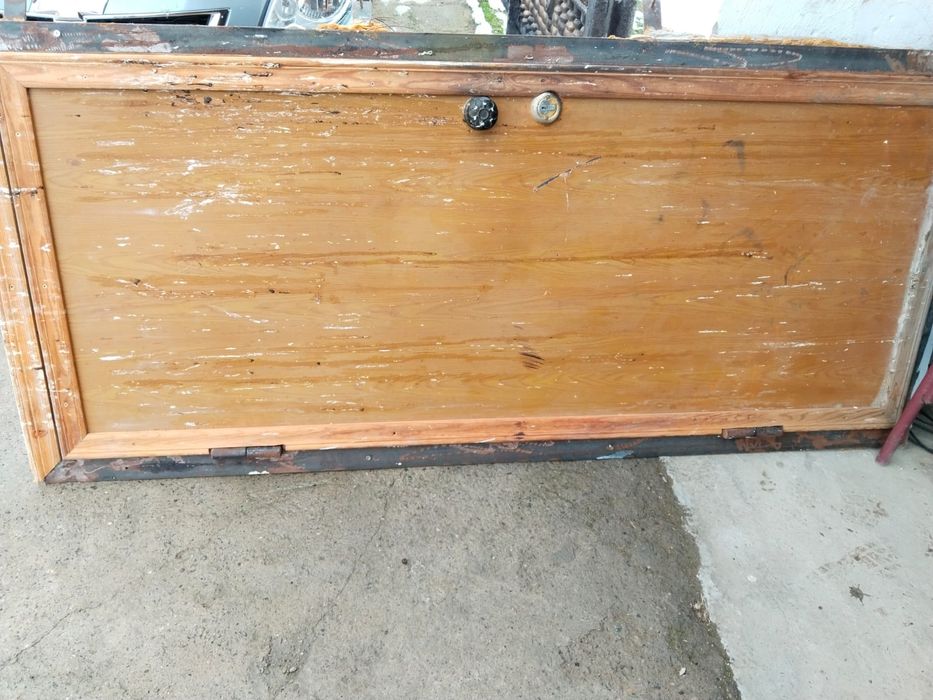 Темір есік сатылады