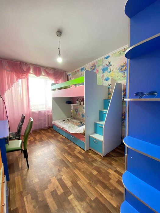 продам квартиру М.Жусупа 8